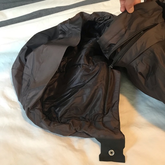 😍The North Face Gore-Tex Parka size small Very warm and heavy duty - Picture 7 of 8